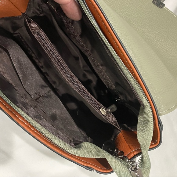 NWOT faux leather bag - Picture 3 of 3